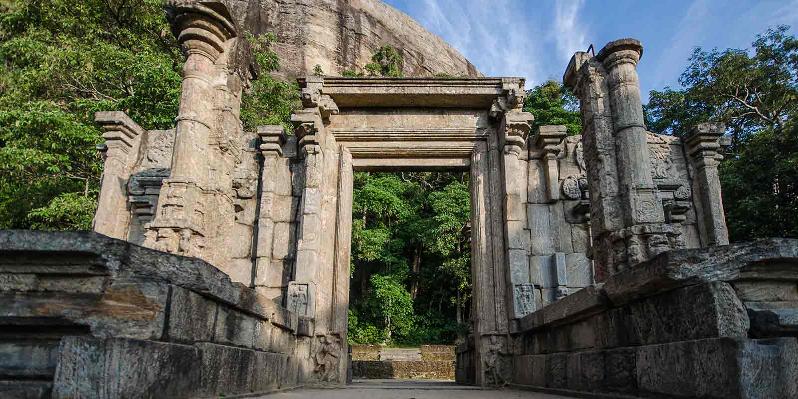 Exploring the Ancient Kingdom of Sri Lanka